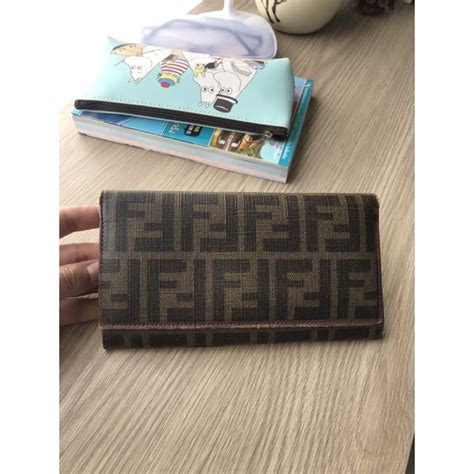 เช็ค โค๊ ด กระเป๋า fendi